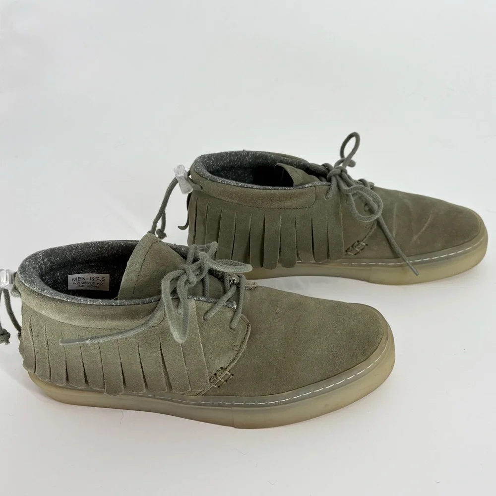 CLEAR WEATHER ONE-O-ONE CHUKKA GOAT SUEDE MOCCASIN